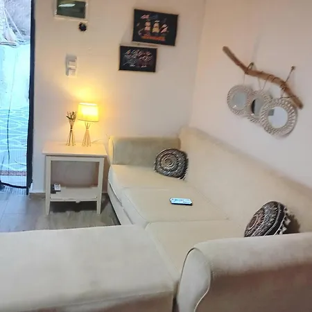 بيت للعطل Vasiliki Castle View