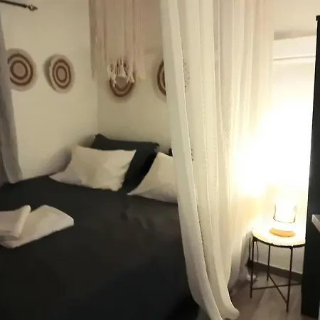 Vasiliki Castle View بيت للعطل سكيروس