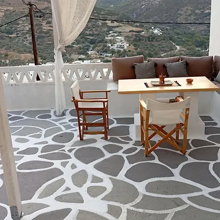 Vasiliki Castle View * 스키로스