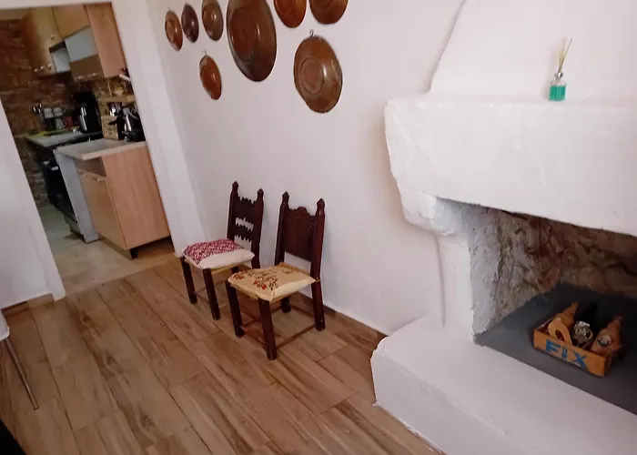 Vasiliki Castle View *